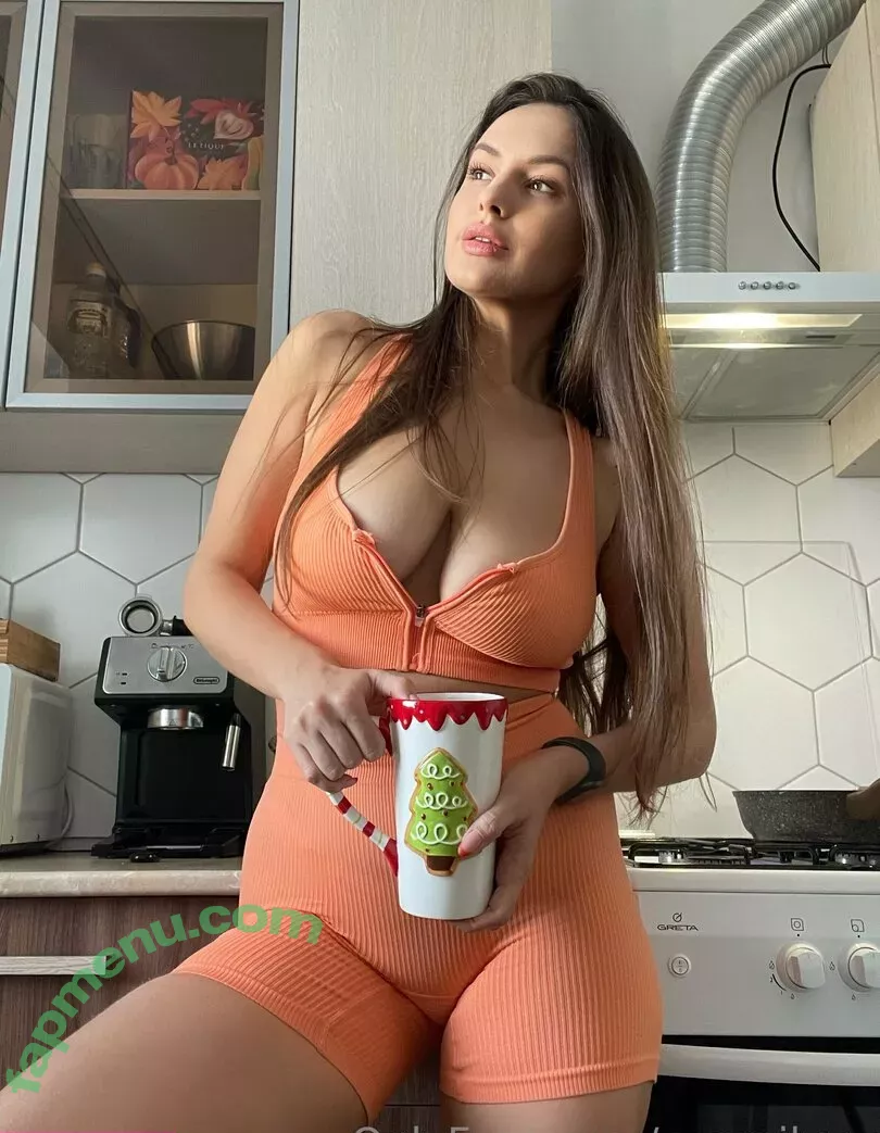 eeemilyyy nude photo #0005 (eeemilyyy)