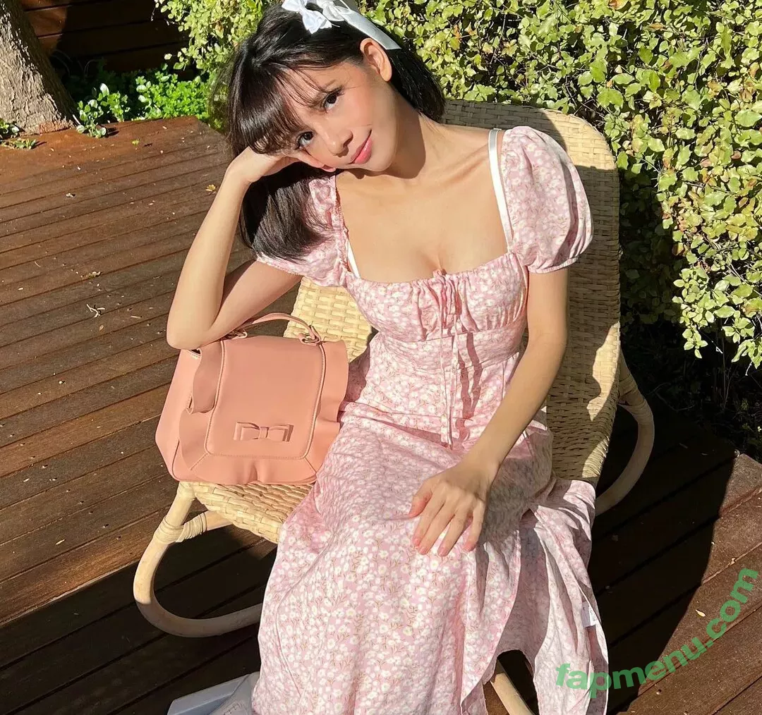 Eeeveenara nude photo #0037 (Eevee Enara / eeveenara)