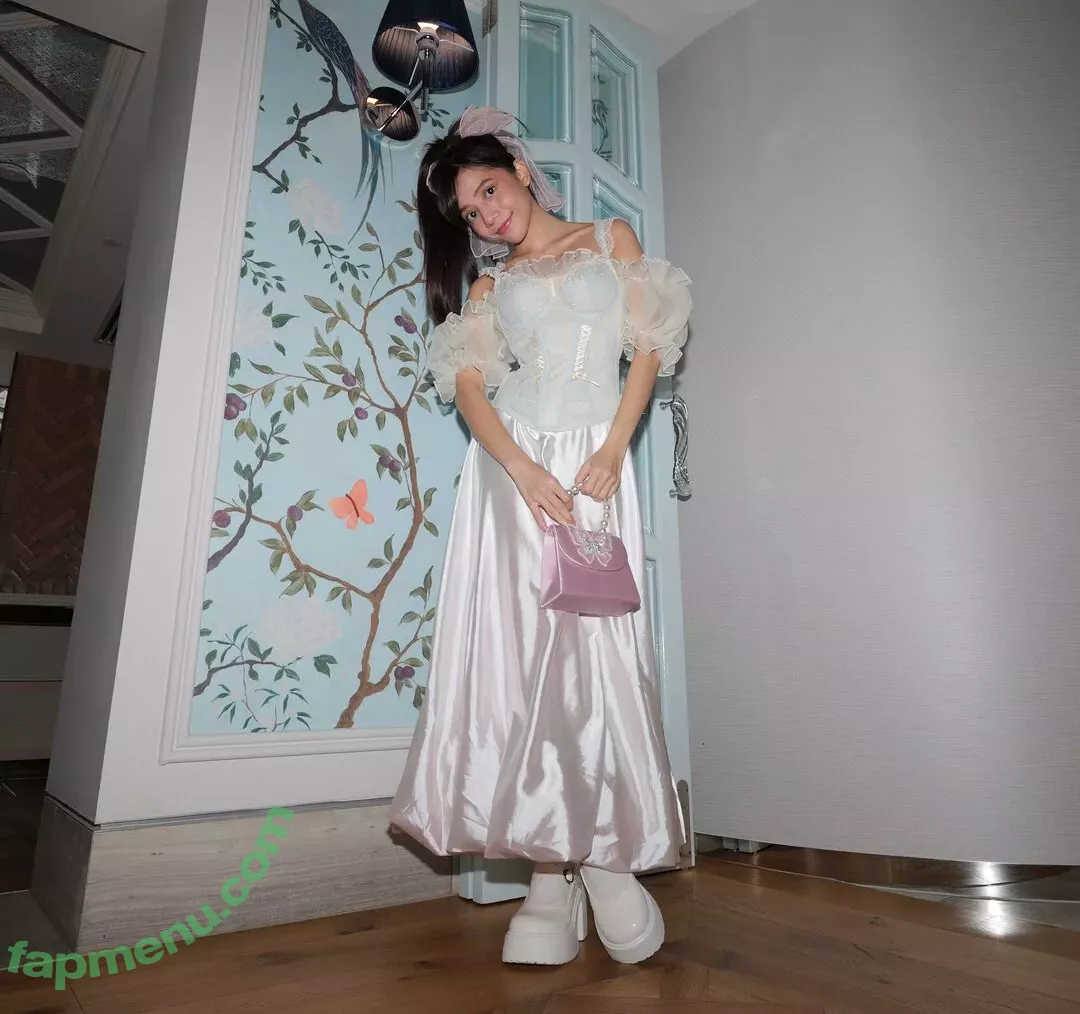 Eeeveenara nude photo #0133 (Eevee Enara / eeveenara)