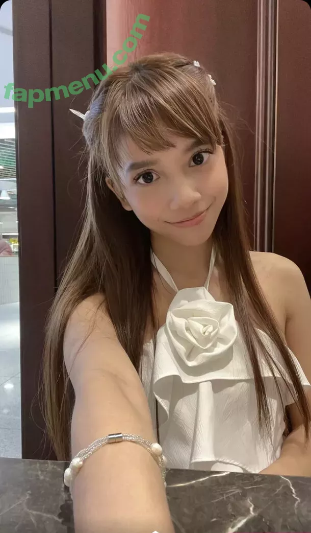 Eeeveenara nude photo #0302 (Eevee Enara / eeveenara)