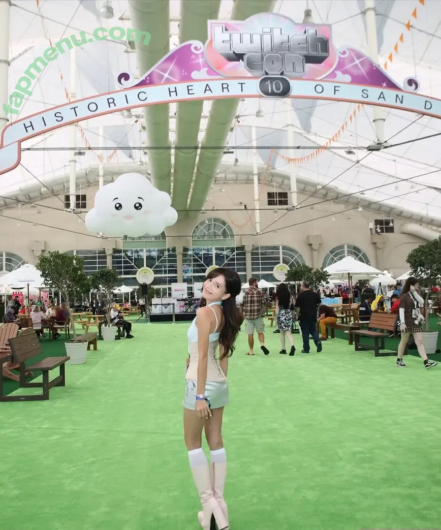 Eeeveenara nude photo #0669 (Eevee Enara / eeveenara)