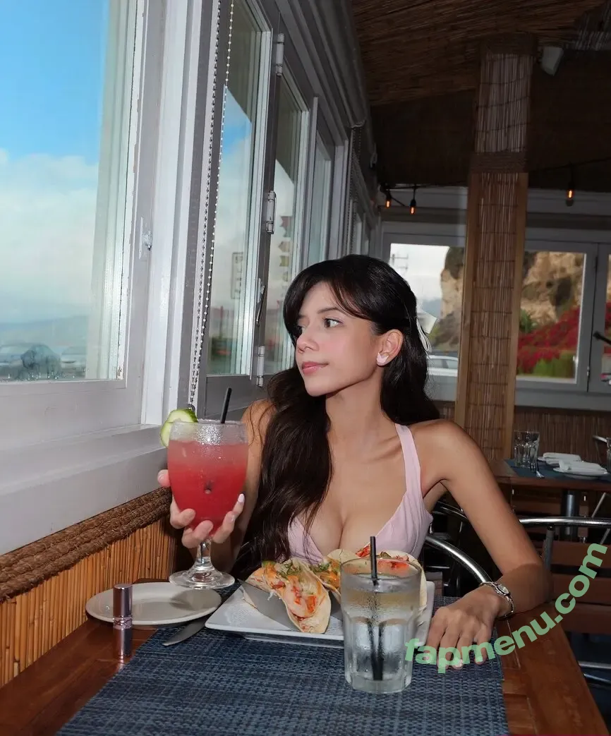 Eeeveenara nude photo #0677 (Eevee Enara / eeveenara)