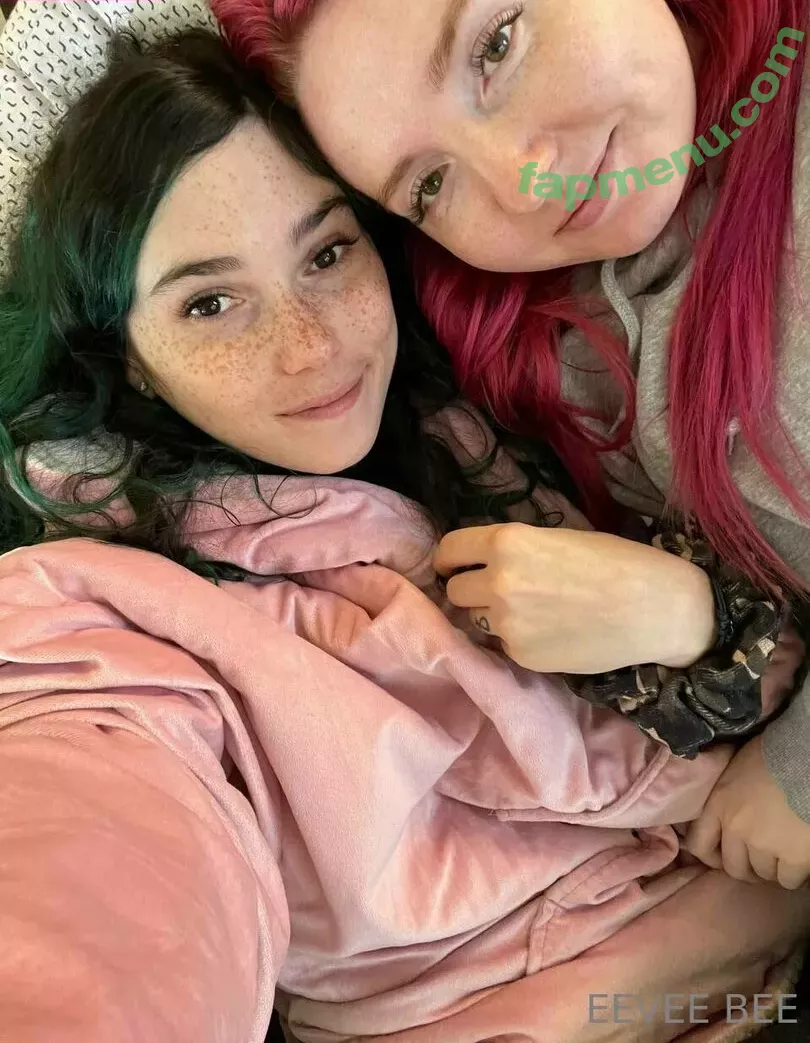 Eevee Bee nude photo #0320 (Eeveebeeshow / eevee_bee / eeveethebee)