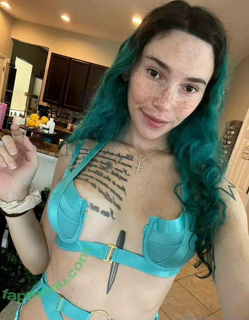 Eevee Bee nude photo #0374 (Eeveebeeshow / eevee_bee / eeveethebee)