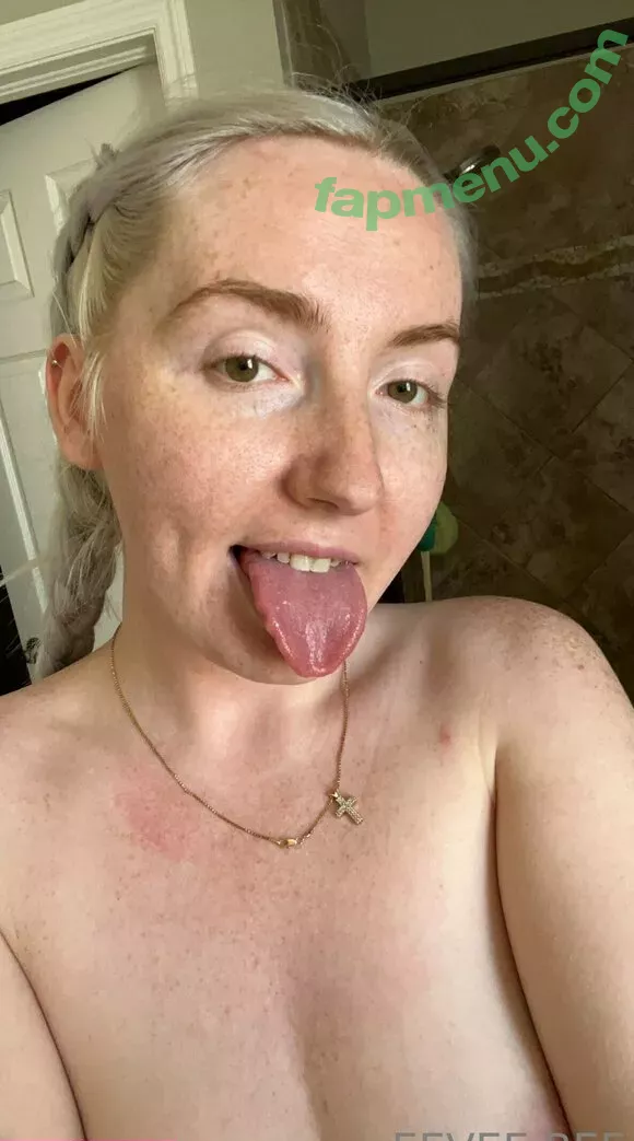 Eevee Bee nude photo #0410 (Eeveebeeshow / eevee_bee / eeveethebee)