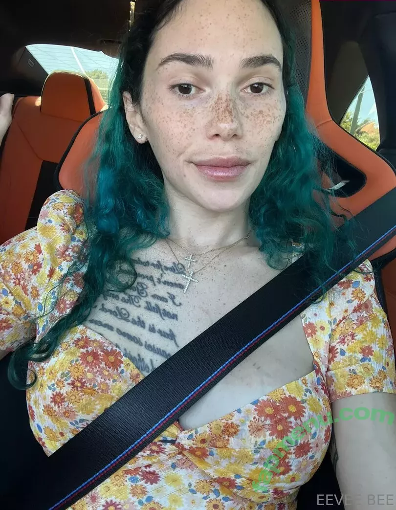 Eevee Bee nude photo #0427 (Eeveebeeshow / eevee_bee / eeveethebee)