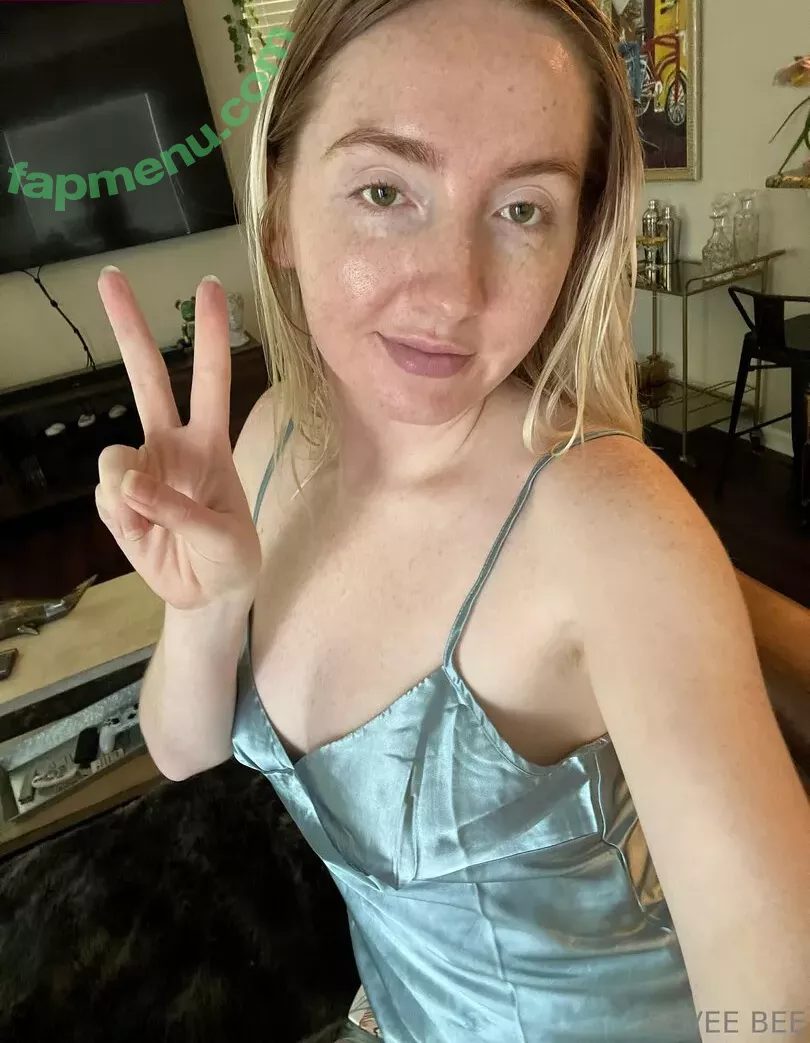 Eevee Bee nude photo #0532 (Eeveebeeshow / eevee_bee / eeveethebee)