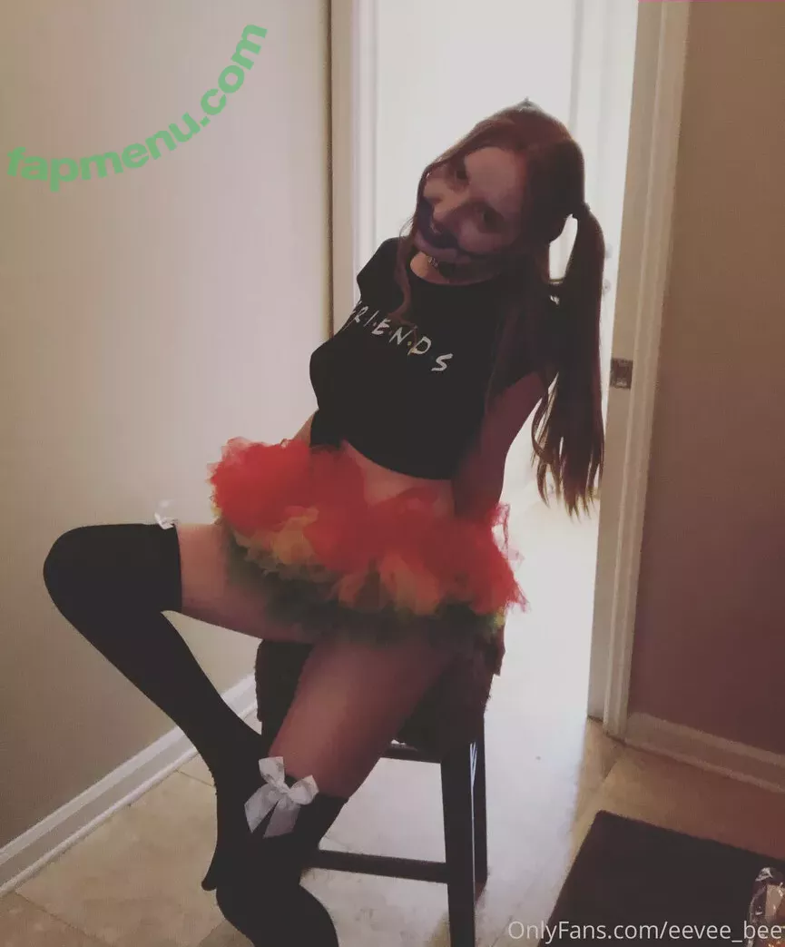Eevee Bee nude photo #0567 (Eeveebeeshow / eevee_bee / eeveethebee)
