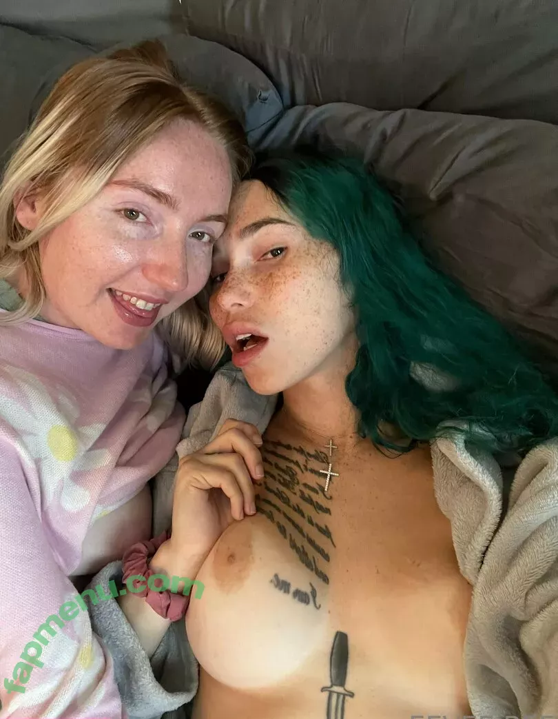 Eevee Bee nude photo #0638 (Eeveebeeshow / eevee_bee / eeveethebee)
