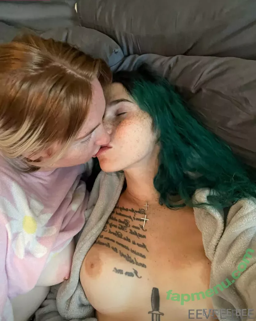 Eevee Bee nude photo #0740 (Eeveebeeshow / eevee_bee / eeveethebee)
