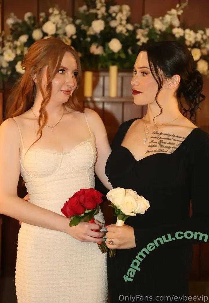 Eevee Bee nude photo #0880 (Eeveebeeshow / eevee_bee / eeveebee)