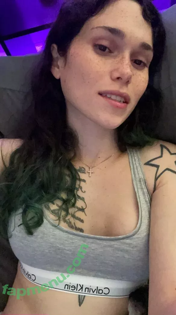 eeveebeevip nude photo #0018 (eeveebee)