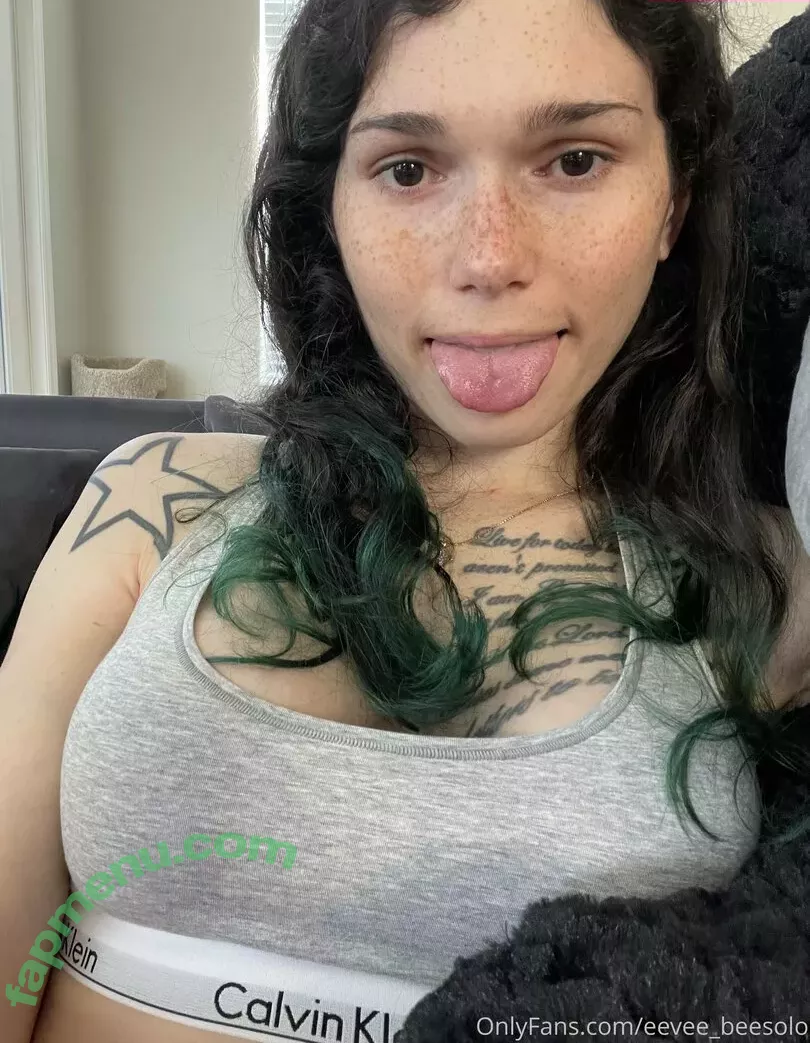 eeveebeevip nude photo #0019 (eeveebee)