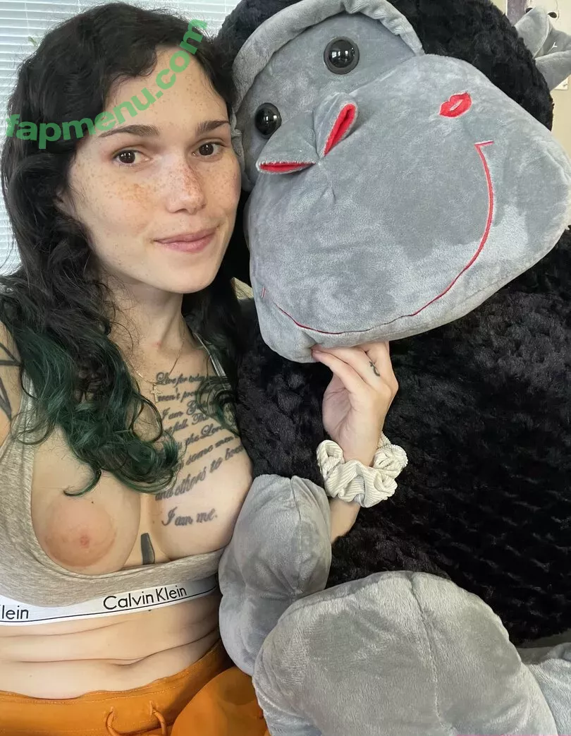 eeveebeevip nude photo #0021 (eeveebee)