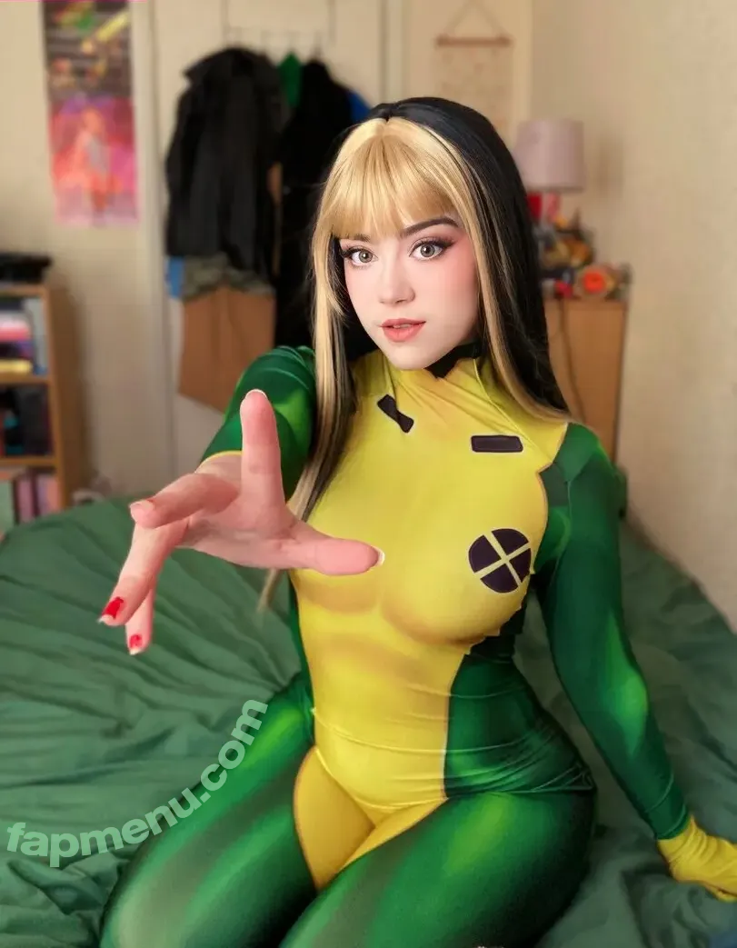 Eeveecosplays nude photo #0156 (CosEevee / Cosplaysbyeevee / cosplayeevee / cosplays_by_eevee)
