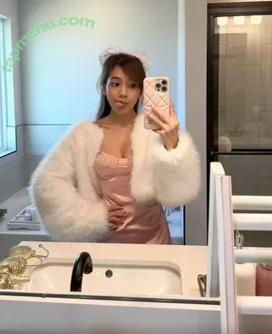  nude photo #0007