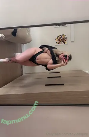  nude photo #0008