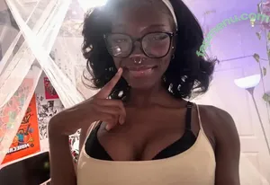 ef4iryy / ef4iry / f4ery / ollie nude photo #0024