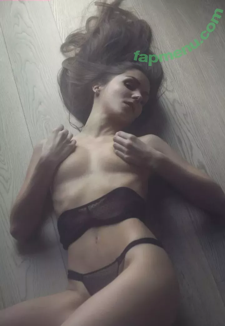 Effy Jones nude photo #0009 (Effyjones / thequeenie)