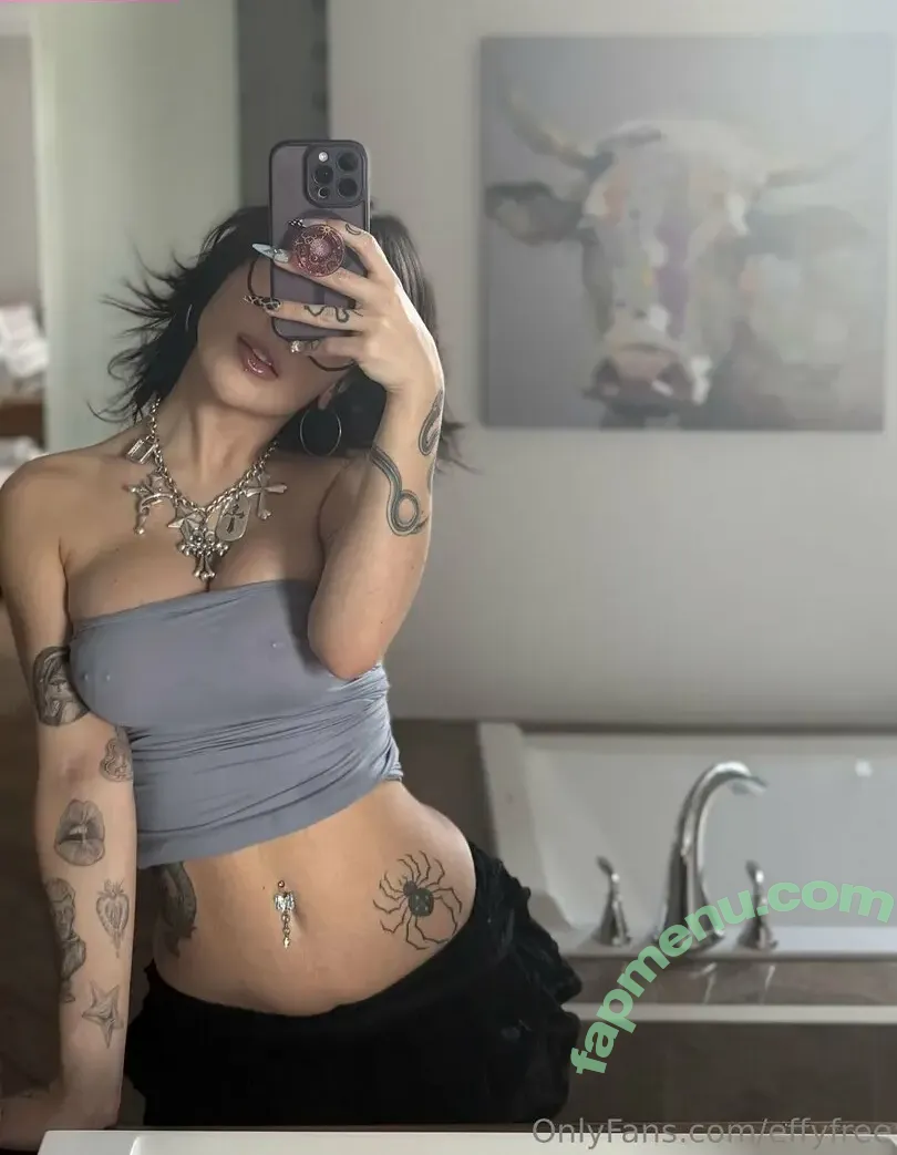 effycutiexx nude photo #0008 (effycutiex)