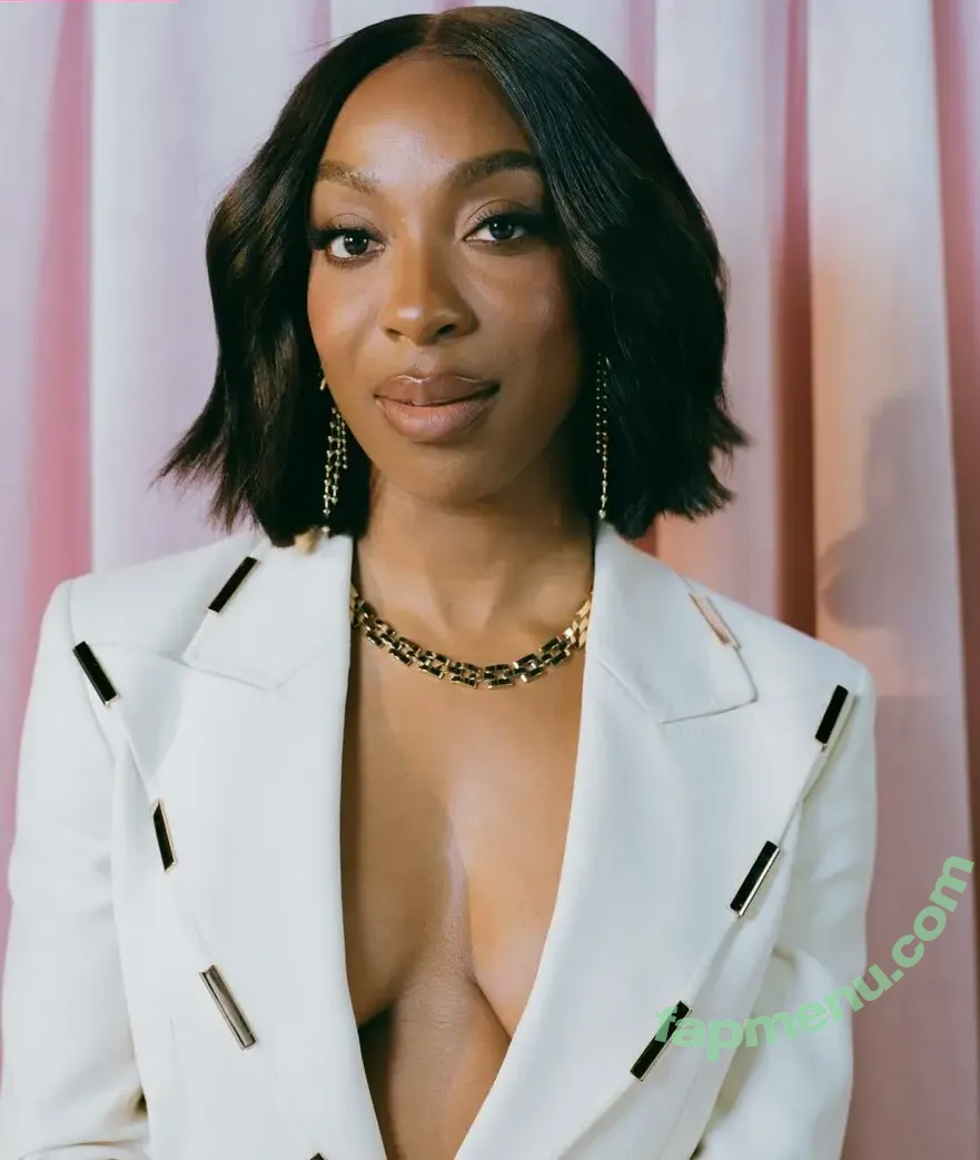 Ego Nwodim nude photo #0072 (eggyboom)