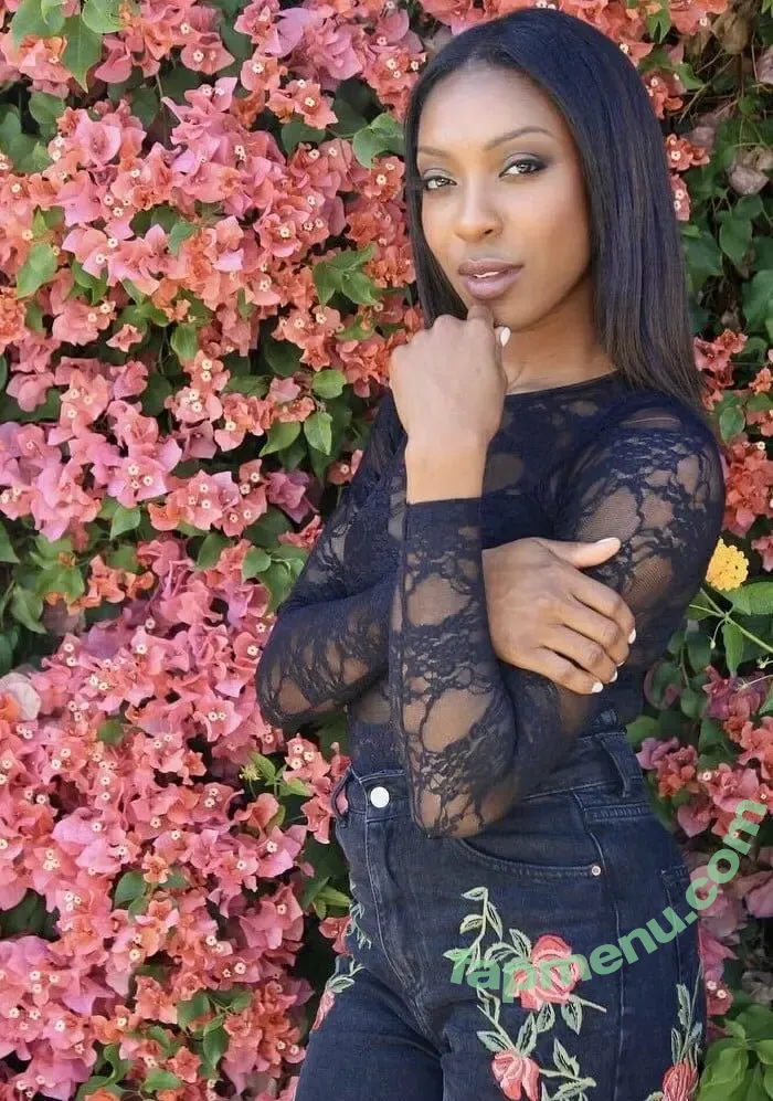 Ego Nwodim nude photo #0083 (eggyboom)