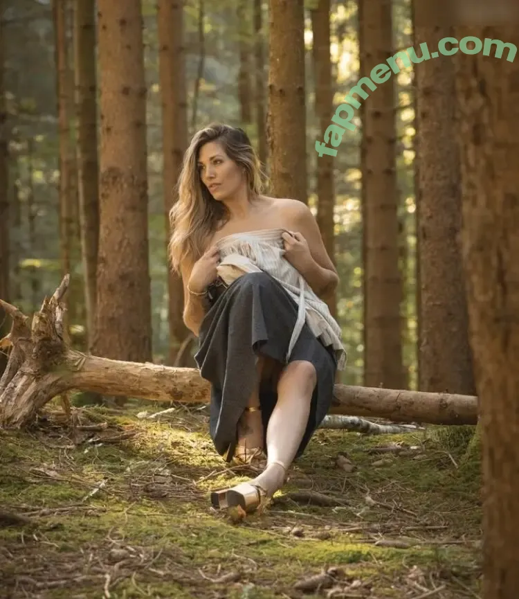 Ego.Princess nude photo #0026 (Ego.Princess)