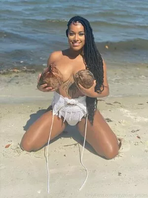  nude photo #0007