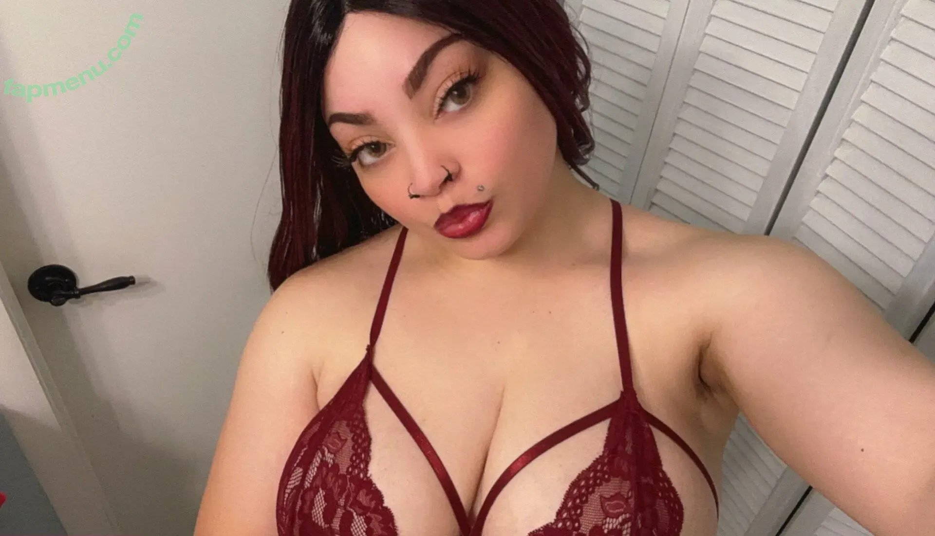 eGyrl nude photo #0018 (eGyrls / trendy.egirl)