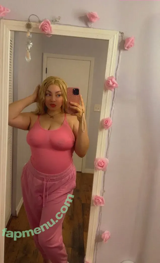 eGyrl nude photo #0045 (eGyrls / trendy.egirl)