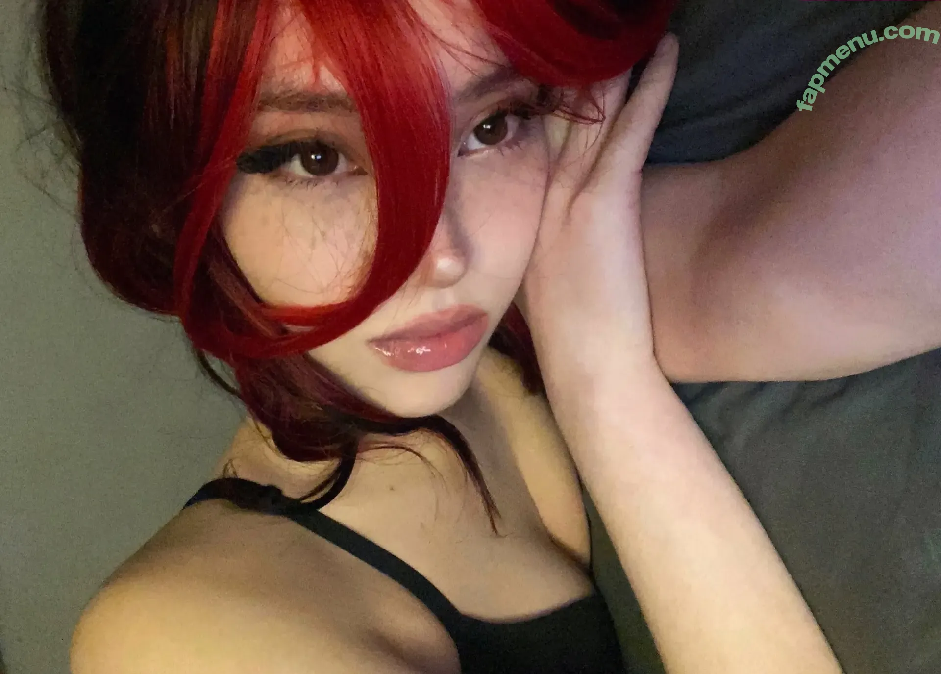 Eieniffy nude photo #0033 (Eieniffy)