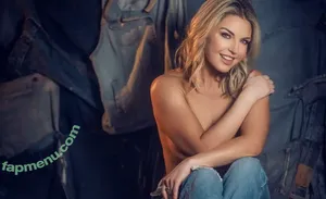 Eila Adams / eilaadams / flexapeeler nude photo #0015