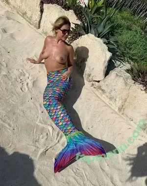 Eila Adams / eilaadams / flexapeeler nude photo #0235