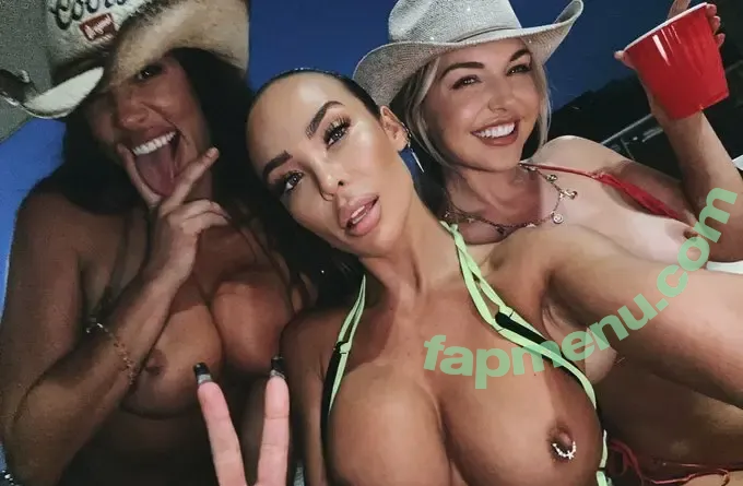 Eila Adams nude photo #0287 (eilaadams / flexapeeler)