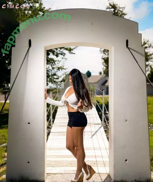 Eimeo nude photo #0082 (tahiticutie)