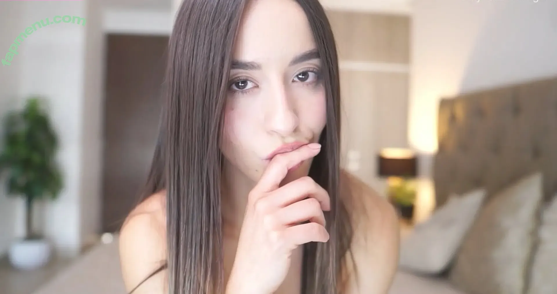 eimigirl nude photo #1223 (eimi.ar / emyii)