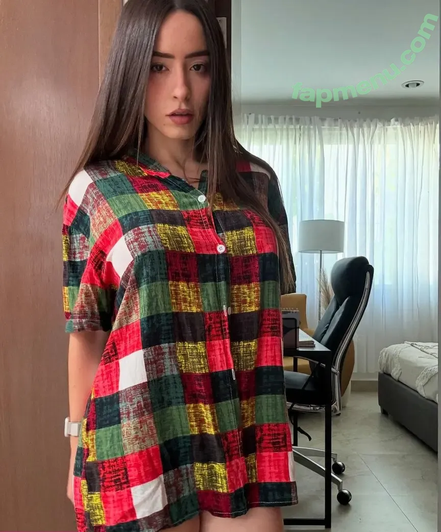 eimigirl nude photo #1234 (eimi.ar / emyii)