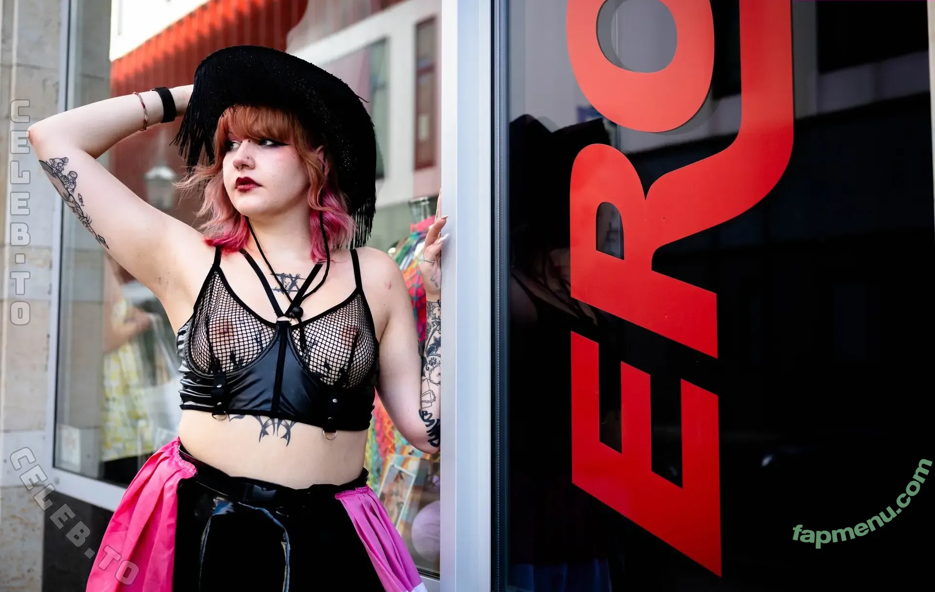 Eineaus04277 nude photo #0068 (eine_aus_04277)