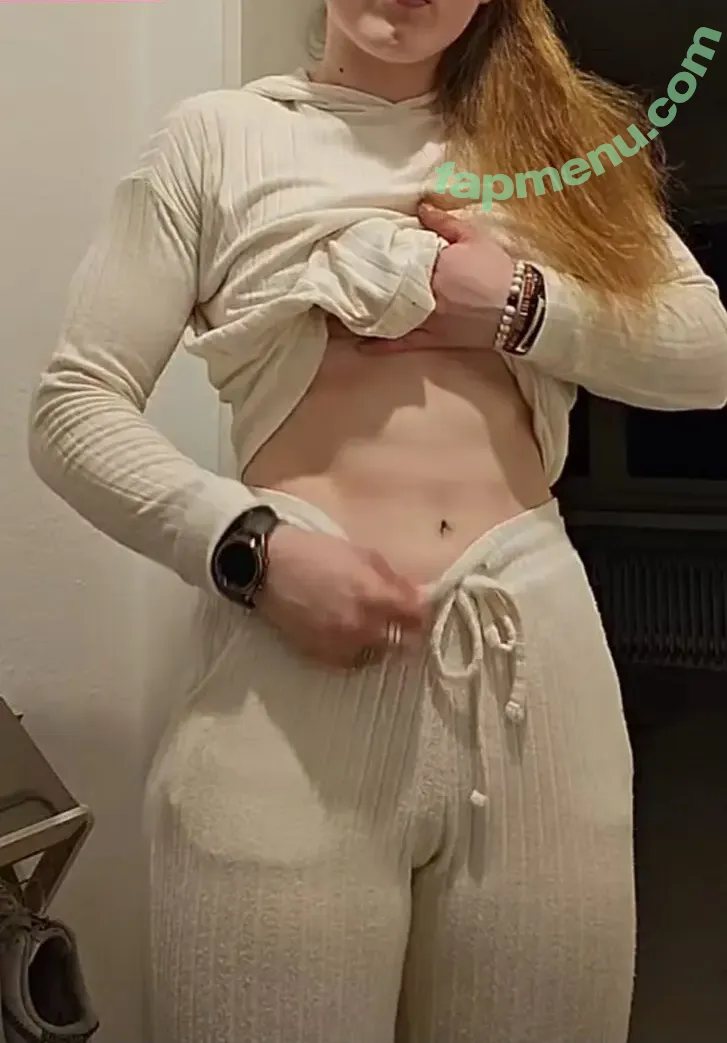 einfachnurchristiinaa nude photo #0061 (einfachnurchristiinaa)