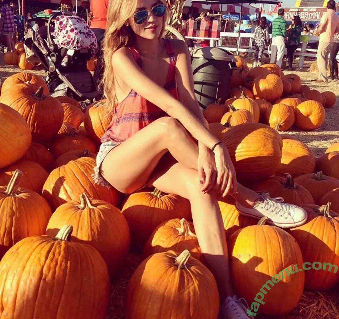 Eiza Gonzalez nude photo #0668 (eizagonzalez / elisagonz)