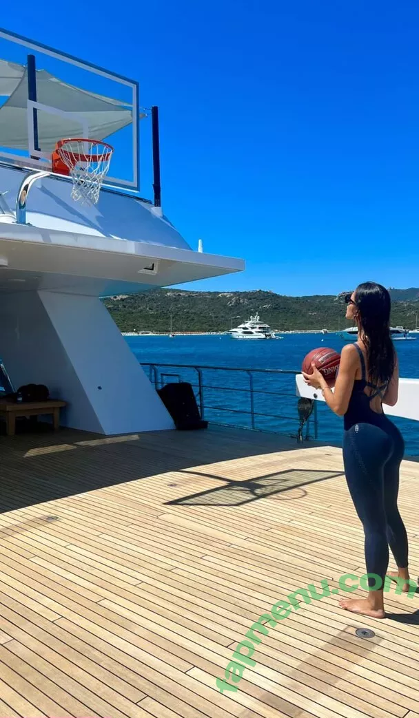 Eiza Gonzalez nude photo #0866 (eizagonzalez / elisagonz)