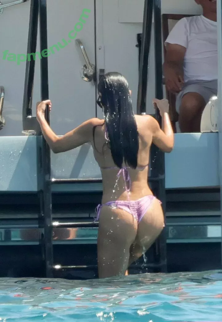 Eiza Gonzalez nude photo #0914 (eizagonzalez / elisagonz)