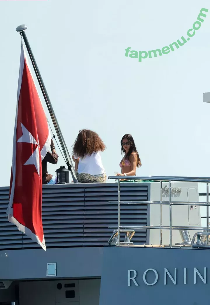 Eiza Gonzalez nude photo #0922 (eizagonzalez / elisagonz)