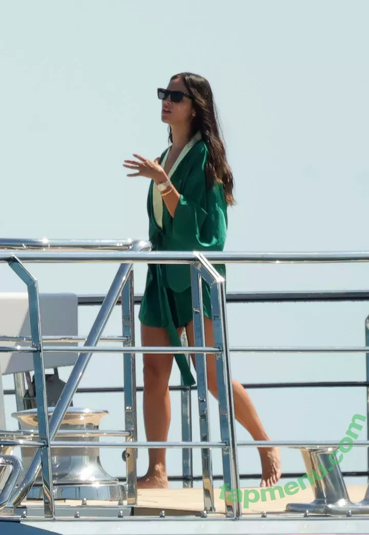 Eiza Gonzalez nude photo #0929 (eizagonzalez / elisagonz)