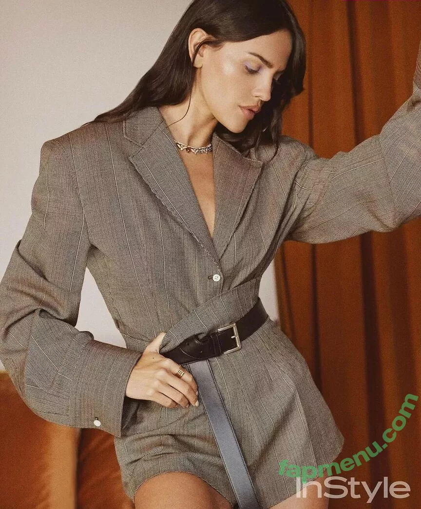 Eiza Gonzalez nude photo #1279 (eizagonzalez / elisagonz)