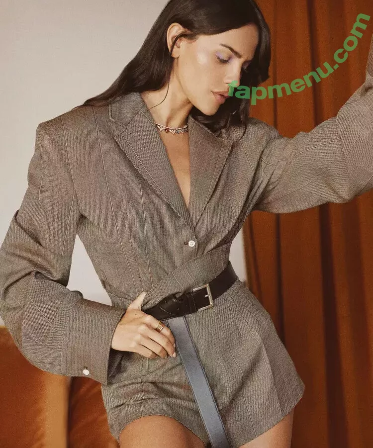 Eiza Gonzalez nude photo #1284 (eizagonzalez / elisagonz)