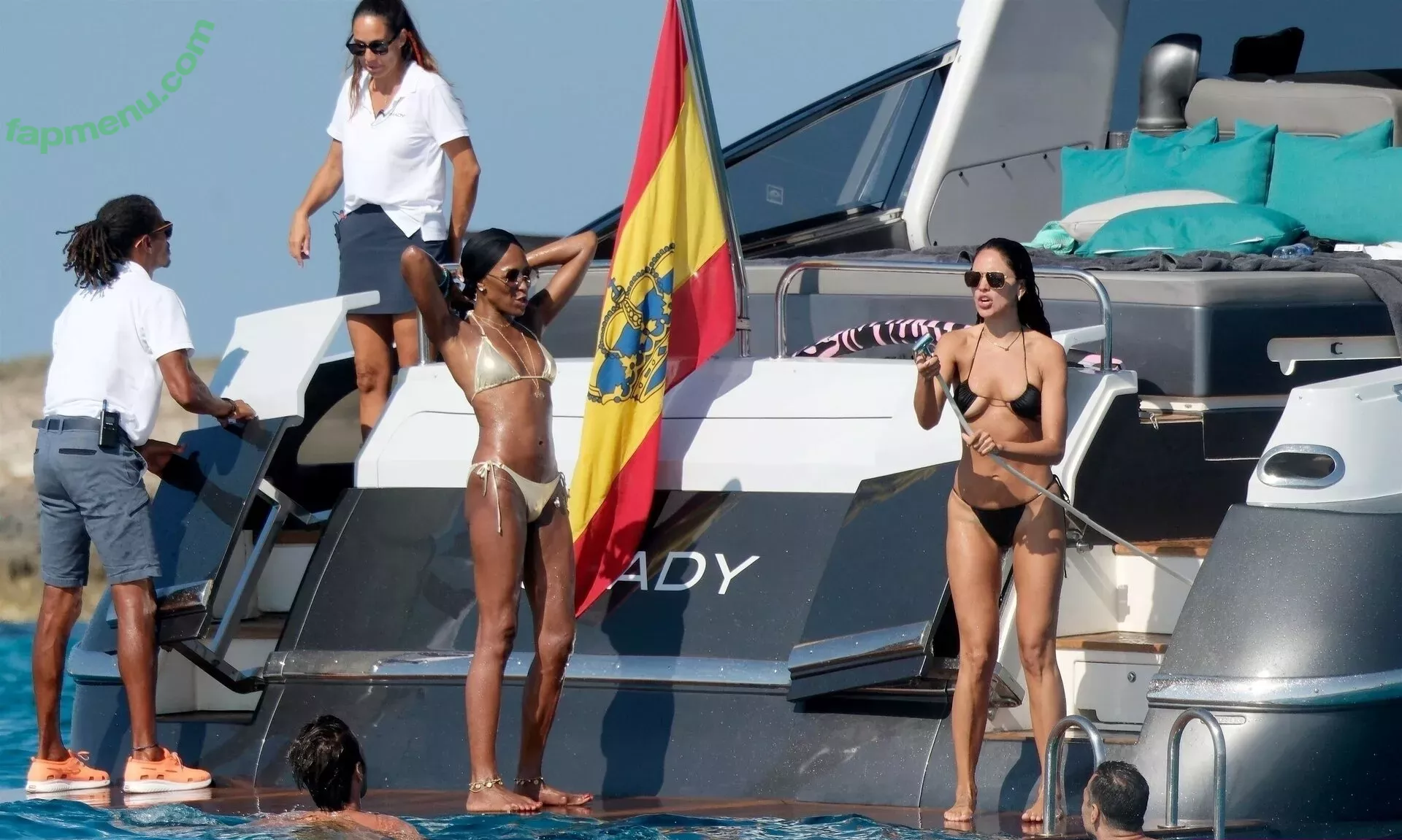 Eiza Gonzalez nude photo #1565 (eizagonzalez / elisagonz)