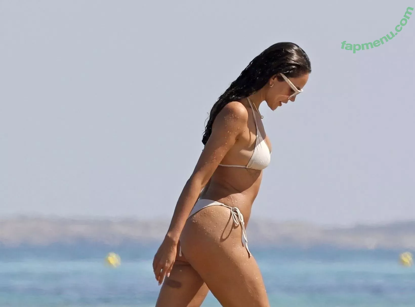 Eiza Gonzalez nude photo #1626 (eizagonzalez / elisagonz)