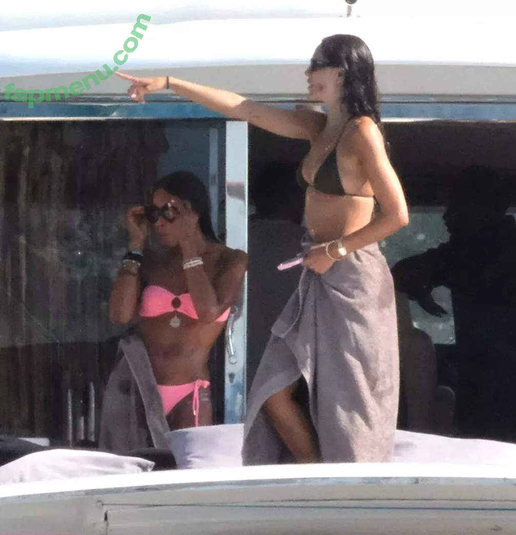 Eiza Gonzalez nude photo #1677 (eizagonzalez / elisagonz)