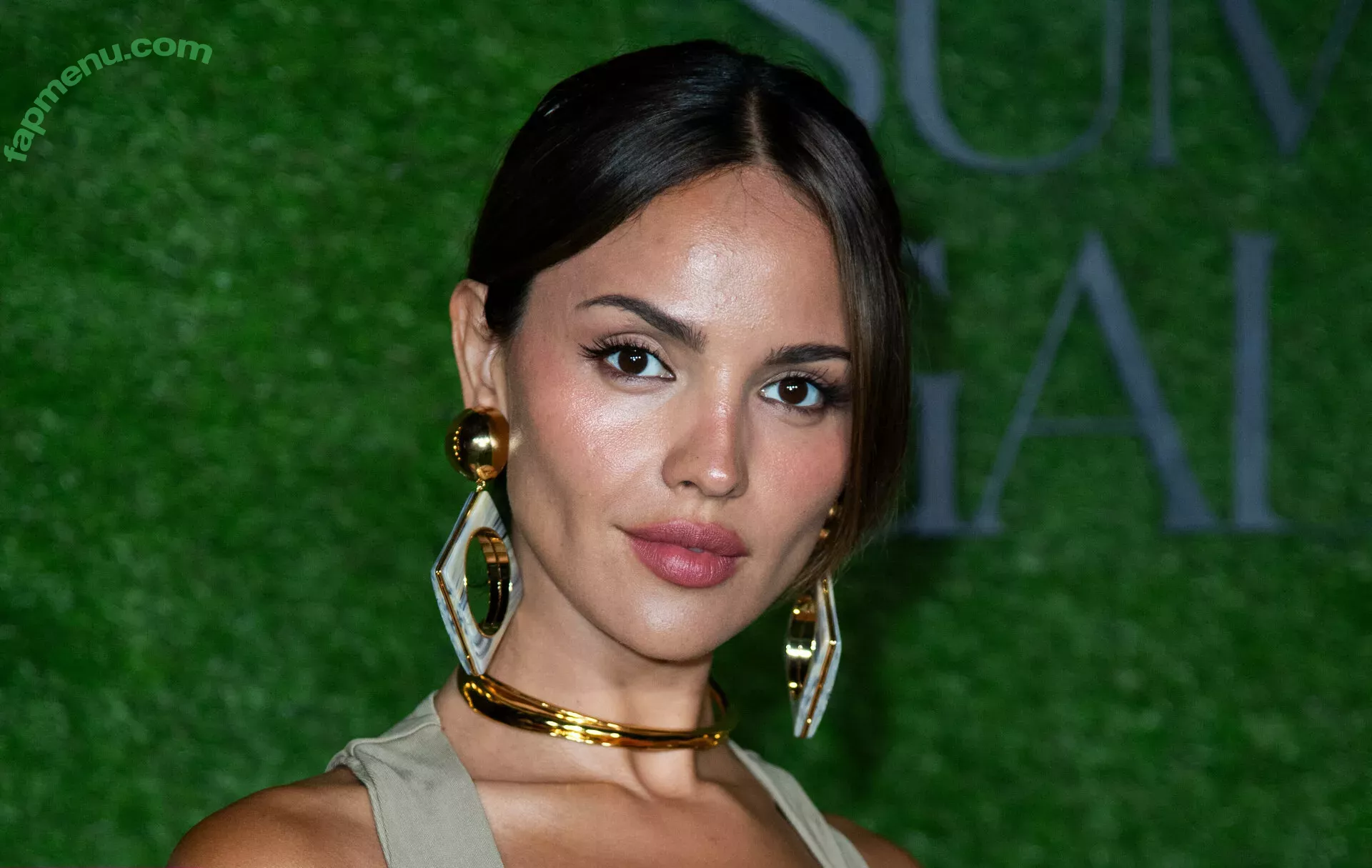 Eiza Gonzalez nude photo #1697 (eizagonzalez / elisagonz)